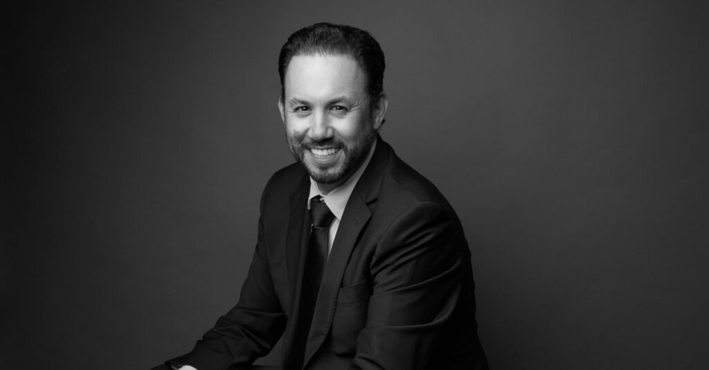Marco Santelices promueve desarrollos inmobiliarios en Baja California